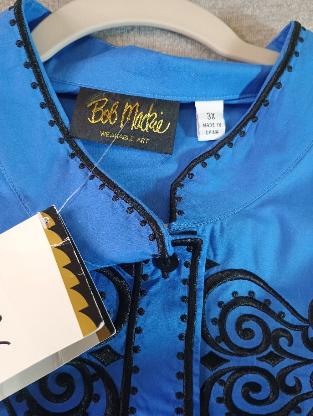 Bob Mackie Women's Size 3X Embroidered Blue Long-Sleeve Tunic Top - Picture 3 of 10